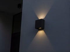 APPLIQUE LED IP65 2X6W CARRE NOIR