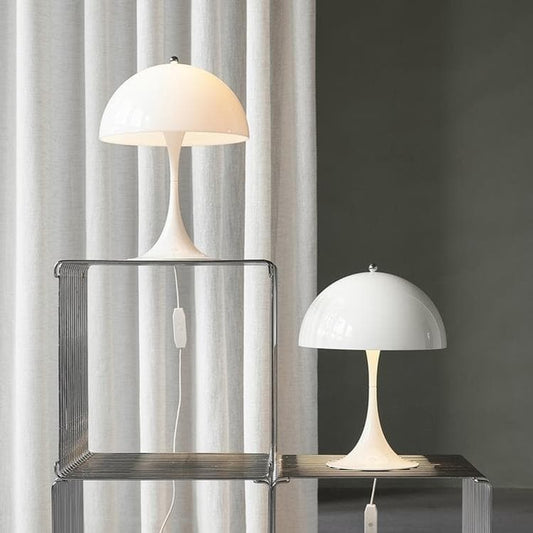 Lampe de Table | Modèle Louis Poulsen