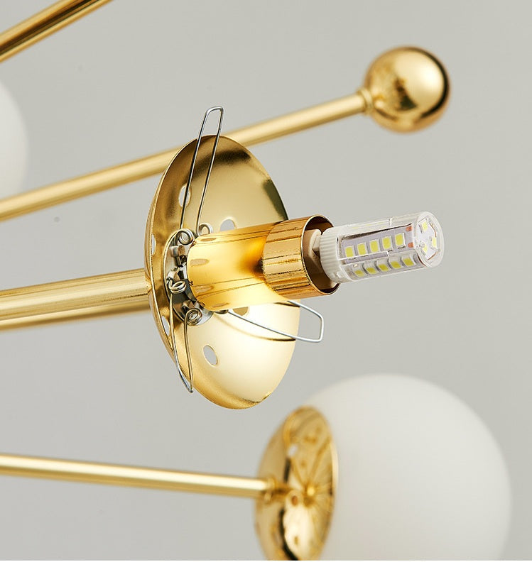 Lustre géométrique en blanc et doré