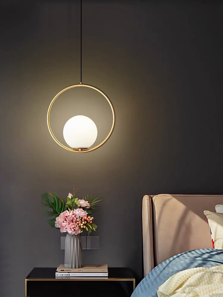 Suspensions en laiton et verre glacé