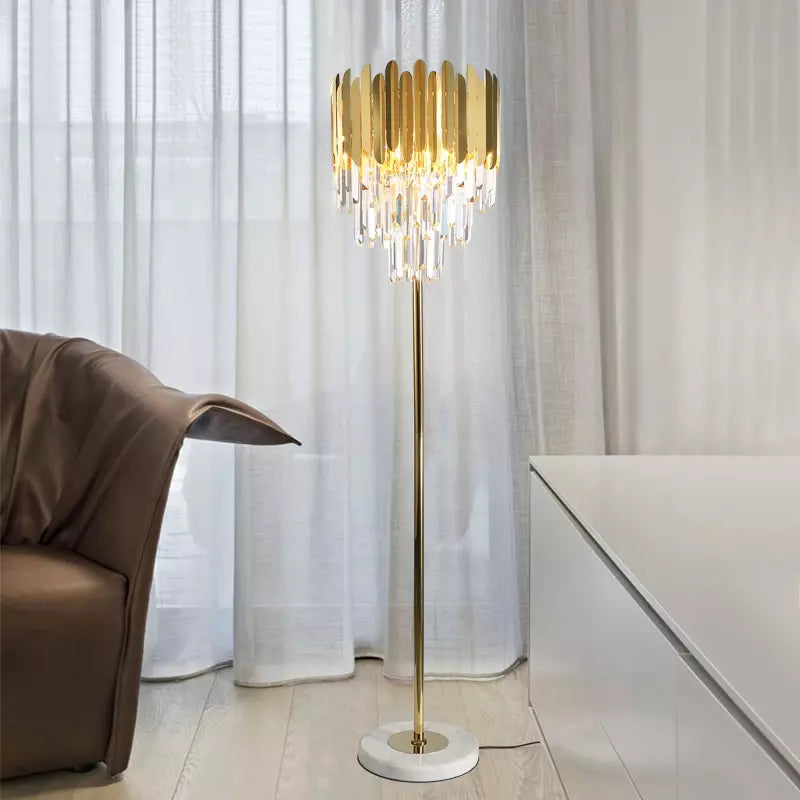 Lampadaire en Cristal Doré Avec Pied en Marbre