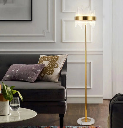 Lampadaire Doré Avec Pied en Marbre